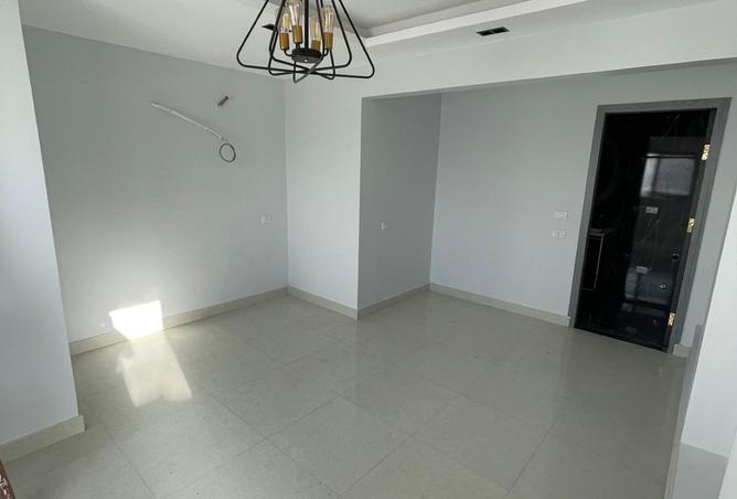 8006797 - Property Image 2