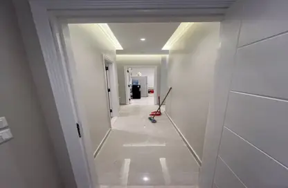 شقة - 3 غرف نوم - 2 حمامات للبيع في مدينة وصال - كمبوندات الشروق - مدينة الشروق - القاهرة