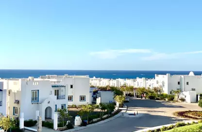 Townhouse - 3 Bedrooms - 4 Bathrooms for sale in Mountain View - Ras Al Hekma - North Coast
