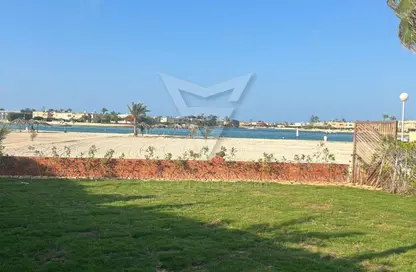 Villa - 4 Bedrooms - 2 Bathrooms for rent in Marina 6 - Marina - Al Alamein - North Coast