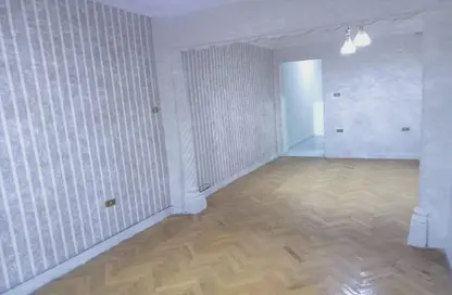 Apartment - 2 Bedrooms - 1 Bathroom for rent in Al Mesaha St. - Dokki - Giza