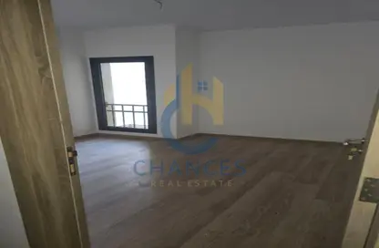 Apartment - 3 Bedrooms - 3 Bathrooms for sale in Fifth Square - The 5th Settlement - New Cairo City - Cairo