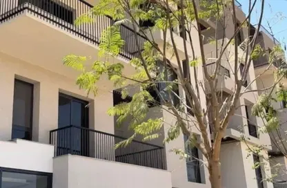 Apartment - 2 Bedrooms - 2 Bathrooms for sale in Sodic East - 6th District - New Heliopolis - Cairo