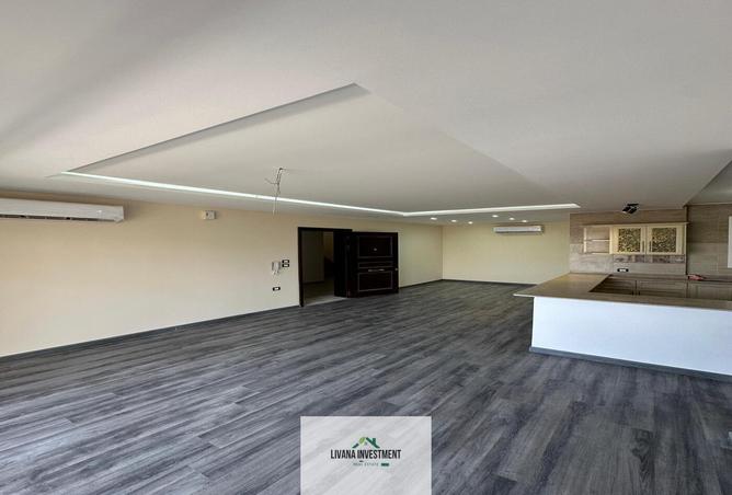 7976321 - Property Image 3