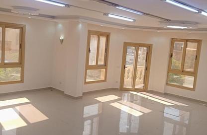 Duplex - 3 Bedrooms - 3 Bathrooms for rent in Street 17 - District 5 - The 5th Settlement - New Cairo City - Cairo