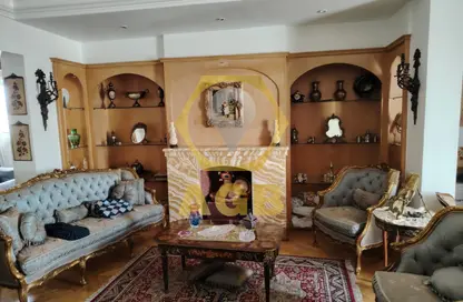 Duplex - 5 Bedrooms - 4 Bathrooms for sale in Dr Naguib Hashad St. - El Hegaz Square - El Nozha - Cairo