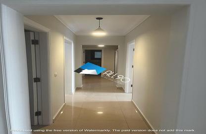 Apartment - 3 Bedrooms - 2 Bathrooms for rent in Tag Sultan - Ring Road - Cairo