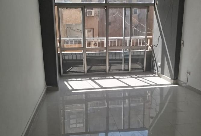 8023403 - الصورة الرئيسية للعقار