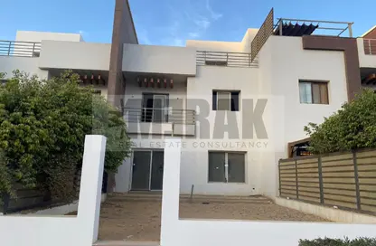 Townhouse - 3 Bedrooms - 3 Bathrooms for sale in Hyde Park - 5th Settlement Compounds - The 5th Settlement - New Cairo City - Cairo