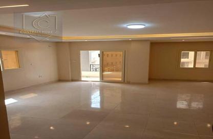 Apartment - 3 Bedrooms - 3 Bathrooms for rent in South Lotus - El Lotus - New Cairo City - Cairo