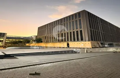 Retail - Studio - 6 Bathrooms for sale in Zed East - 5th Settlement Compounds - The 5th Settlement - New Cairo City - Cairo