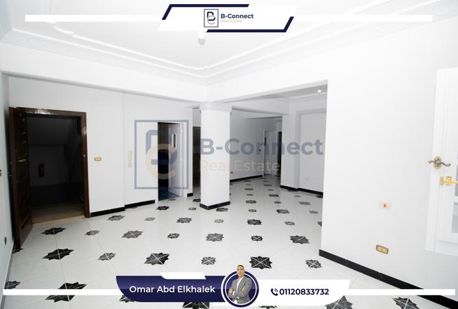 7970428 - Property Image 3