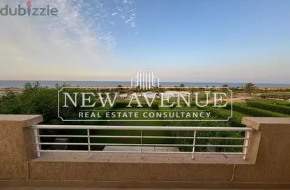 منزل مزدوج - 5 غرف نوم - 5 حمامات للبيع في تلال السخنة - العين السخنة - السويس