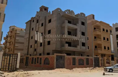 Whole Building - 7+ Bedrooms - 7+ Bathrooms for sale in District 300 - Northern Expansions - 6 October City - Giza