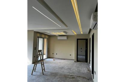 Apartment - 2 Bedrooms - 2 Bathrooms for rent in Palm Hills Village Gate - South Investors Area - New Cairo City - Cairo