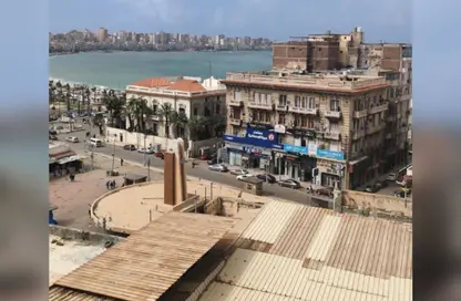 مساحات مكتبية - استوديو - 2 حمامات للايجار في شارع عمر لطفى-ميدان محطة الرمل - محطة الرمل - حي وسط - الاسكندرية