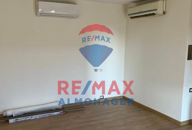 8062970 - Property Image 3