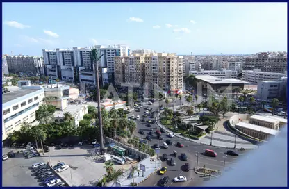 Duplex - 5 Bedrooms - 3 Bathrooms for sale in Smouha Square - Smouha - Hay Sharq - Alexandria