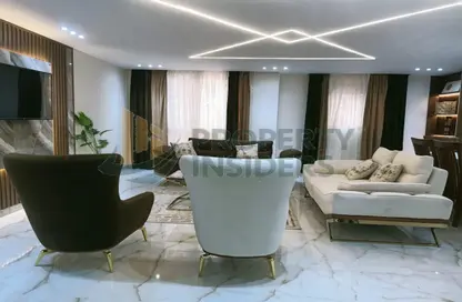 شقة - 3 غرف نوم - 3 حمامات للايجار في شارع الكوثر - المهندسين - الجيزة