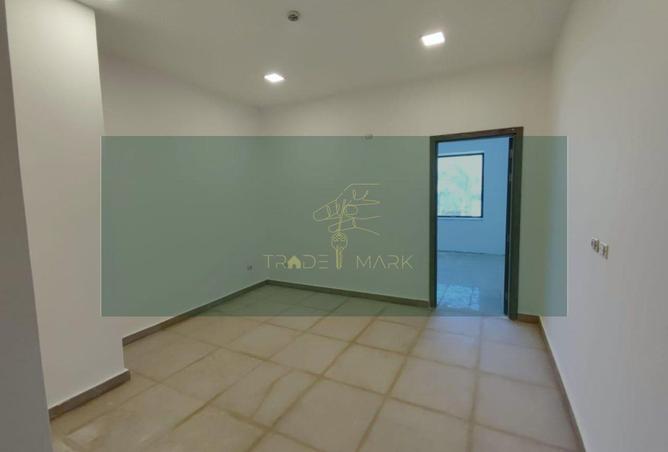 8486409 - Property Image 2