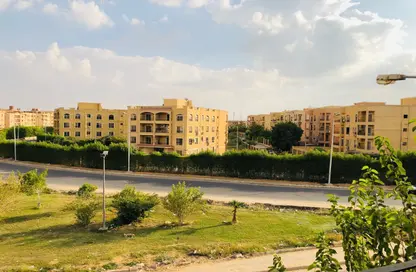 شقة - 3 غرف نوم - 2 حمامات للايجار في المنطقة الثامنة - مدينة الشروق - القاهرة