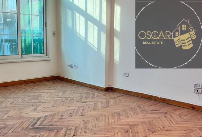 8485100 - Property Image 3