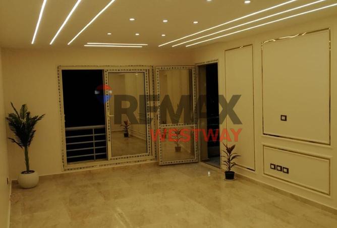 8558594 - Property Image 2