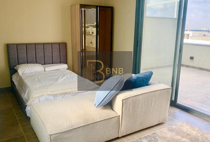 8177325 - Property Image 2