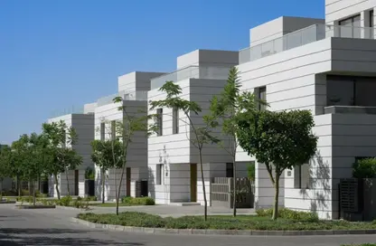 Townhouse - 3 Bedrooms - 3 Bathrooms for sale in Al Burouj Compound - El Shorouk Compounds - Shorouk City - Cairo
