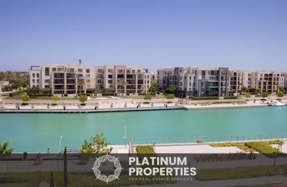 Chalet - 2 Bedrooms - 2 Bathrooms for sale in Marassi - Sidi Abdel Rahman - North Coast