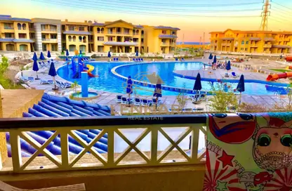 Chalet - 1 Bedroom - 2 Bathrooms for sale in Caribbean Bay - Porto Sokhna - Al Ain Al Sokhna - Suez
