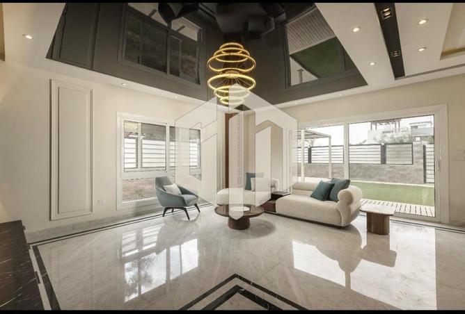 8420222 - Property Image 2