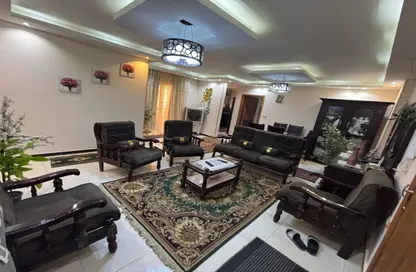 Apartment - 3 Bedrooms - 1 Bathroom for rent in Street 5 - Al Waha City - 10th District - Nasr City - Cairo