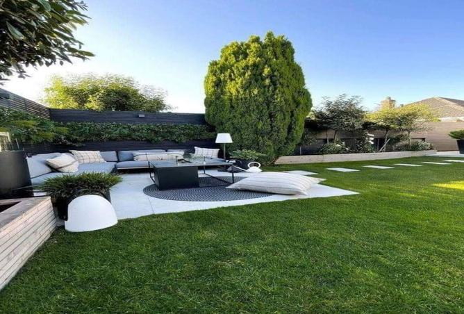 8247712 - Property Image 2