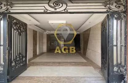 Apartment - 3 Bedrooms - 3 Bathrooms for sale in Salah Salem St. - Roxy - Heliopolis - Masr El Gedida - Cairo
