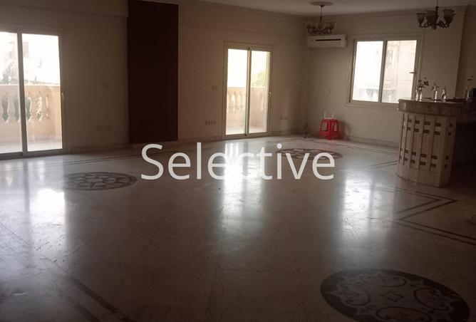 8049933 - Property Image 2