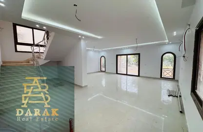 Villa - 4 Bedrooms - 5 Bathrooms for rent in Madinaty - Cairo