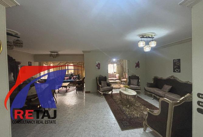 8245849 - Property Image 2