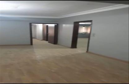 Villa - Studio - 7+ Bathrooms for rent in Shehab St. - Mohandessin - Giza