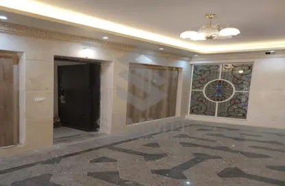 فيلا - 8 غرف نوم - 8 حمامات للايجار في شارع التسعين الجنوبي - التجمع الخامس - مدينة القاهرة الجديدة - القاهرة