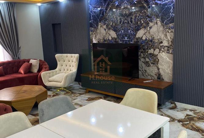 8242065 - Property Image 2