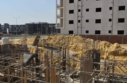 Apartment - 3 Bedrooms - 2 Bathrooms for sale in Bait Alwatan - The 5th Settlement - New Cairo City - Cairo