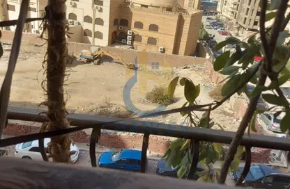 Apartment - 3 Bedrooms - 2 Bathrooms for sale in Al Arqam Ibn Abi Al Arqam St. - El Mearag City - Zahraa El Maadi - Hay El Maadi - Cairo
