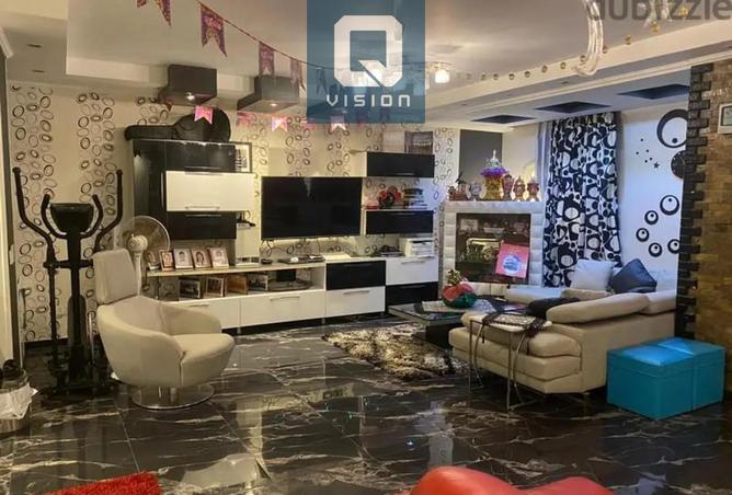 8249414 - Property Image 2