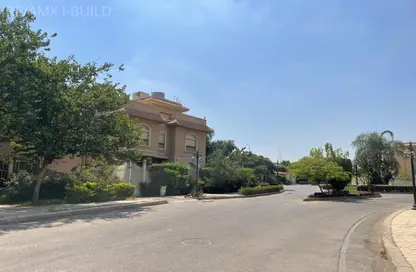Villa - 6 Bedrooms - 5 Bathrooms for sale in Flowers Park - North Investors Area - New Cairo City - Cairo