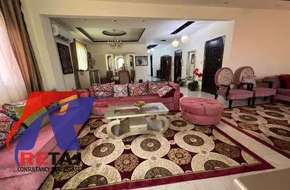 شقة - 3 غرف نوم - 2 حمامات للايجار في شارع السيدة زينب - الياسمين 7 - الياسمين - مدينة القاهرة الجديدة - القاهرة