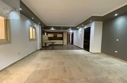 Apartment - 2 Bedrooms - 2 Bathrooms for rent in Beverly Hills Road - 17th District - Sheikh Zayed City - Giza