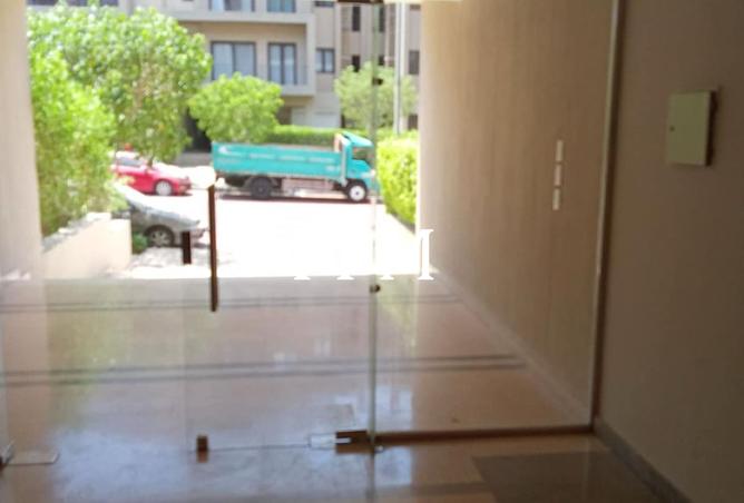 8218100 - Property Image 3