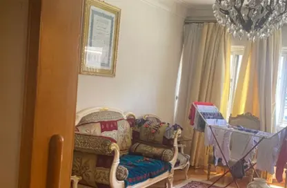 Apartment - 3 Bedrooms - 2 Bathrooms for sale in Dr Al Batrawy St. - 1st Zone - Nasr City - Cairo