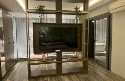 Apartment - 3 Bedrooms - 2 Bathrooms for rent in New Cairo Centre - North Teseen St. - The 5th Settlement - New Cairo City - Cairo